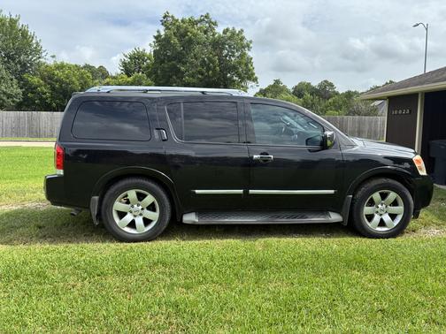 Black 2014 Nissan Armada SL