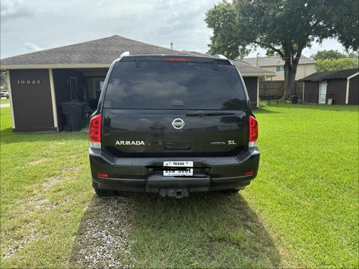 Black 2014 Nissan Armada SL