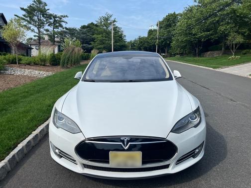 2012 Tesla Model S Base