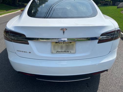 2012 Tesla Model S Base