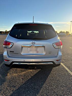 2013 Nissan Pathfinder SL