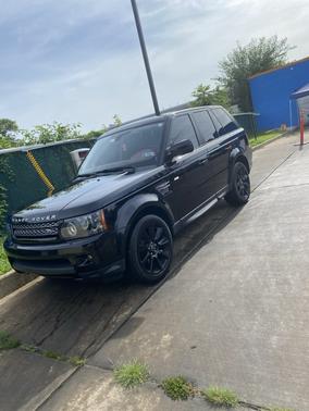 Black 2013 Land Rover Range Rover Sport HSE