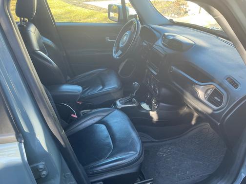 2017 Jeep Renegade Limited