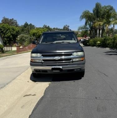 Black 2004 Chevrolet Suburban 1500 LT
