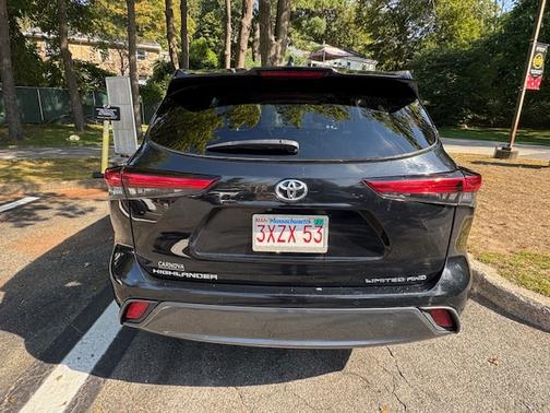 2021 Toyota Highlander Limited