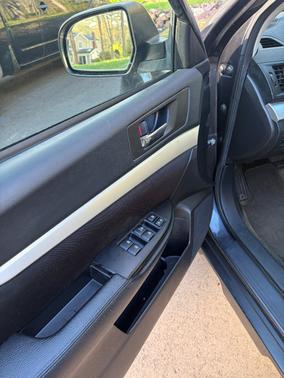 Gray 2013 Subaru Outback 2.5i Premium