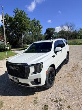White 2023 GMC Yukon Denali