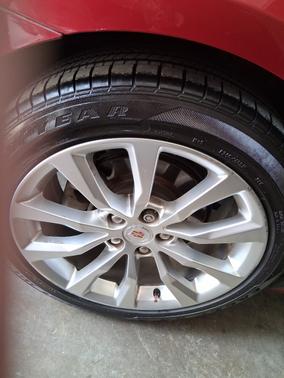 Red 2015 Cadillac XTS Luxury
