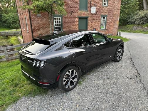 2022 Ford Mustang Mach-E Premium