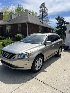 2016 Volvo XC60 T5 Premier