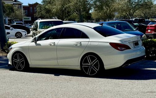 White 2017 Mercedes-Benz CLA 250 Base