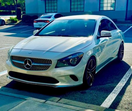 White 2017 Mercedes-Benz CLA 250 Base