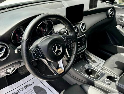 White 2017 Mercedes-Benz CLA 250 Base