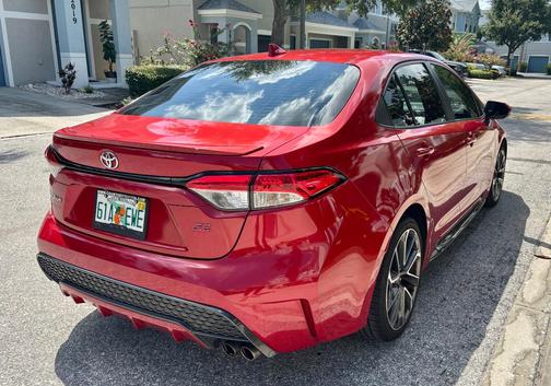 Red 2020 Toyota Corolla SE
