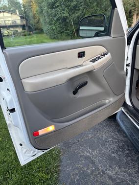 2002 Chevrolet Tahoe LS