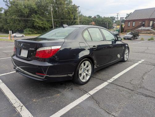 Blue 2008 BMW 535 i