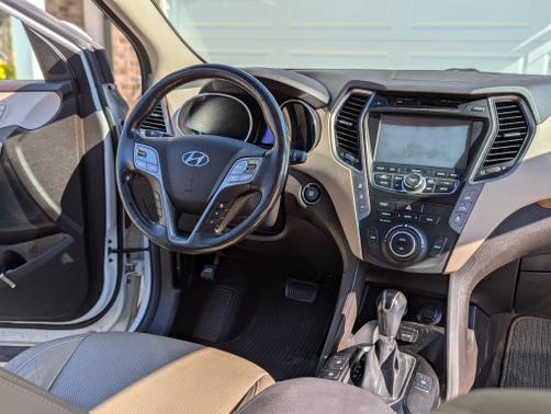 2015 Hyundai SANTA FE Limited