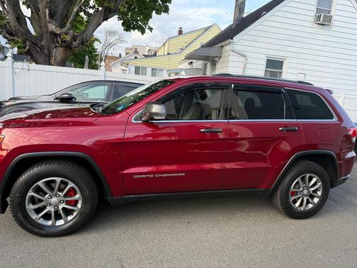 Red 2014 Jeep Grand Cherokee Limited