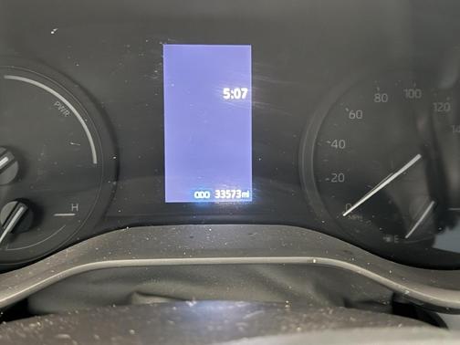 Silver 2021 Toyota Sienna XLE 7 Passenger