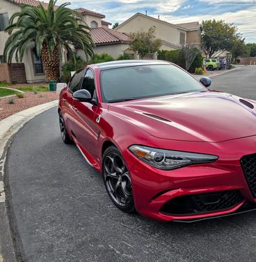 2023 Alfa Romeo Giulia Quadrifoglio