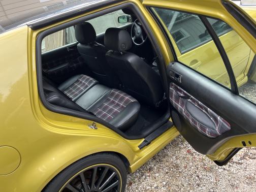 2005 Volkswagen Golf GLS TDI