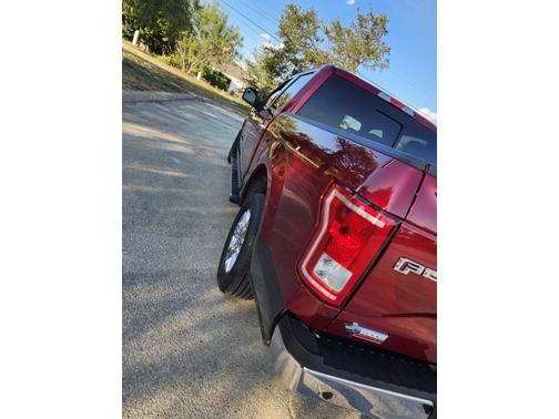 Red 2016 Ford F-150 XLT