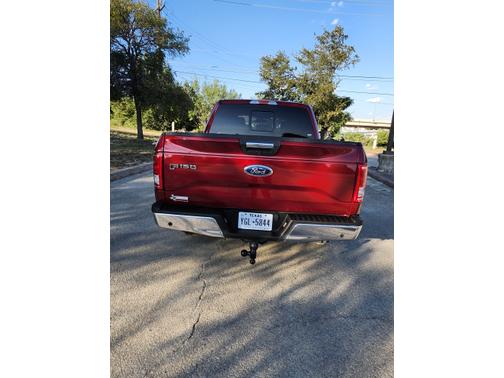 Red 2016 Ford F-150 XLT