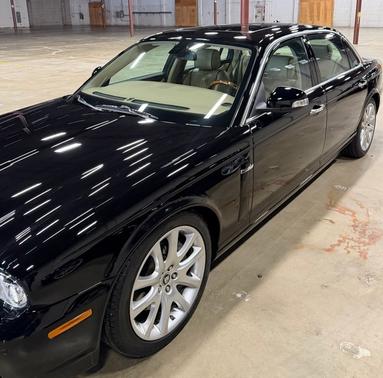 2009 Jaguar XJ8 L