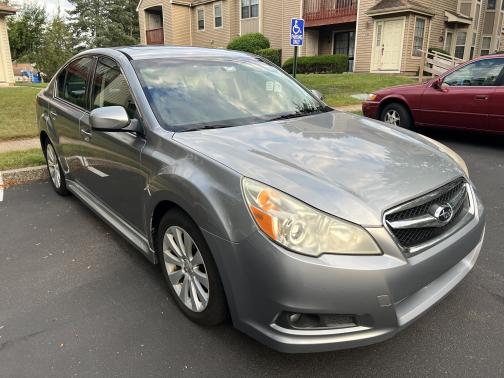2010 Subaru Legacy 3.6 R Limited