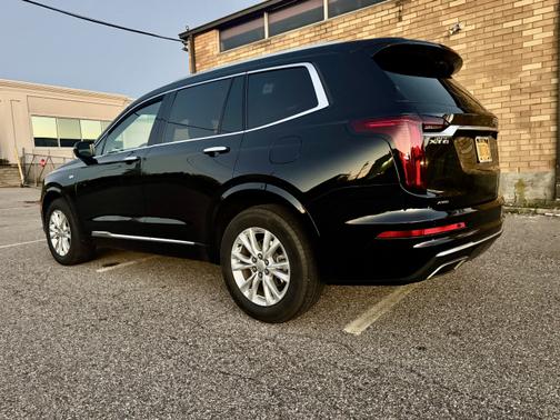 2023 Cadillac XT6 Luxury AWD