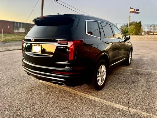 2023 Cadillac XT6 Luxury AWD