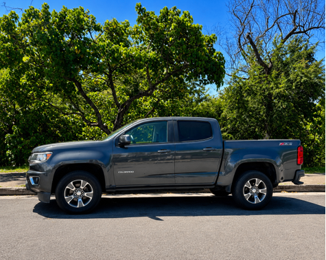 Gray 2017 Chevrolet Colorado Z71