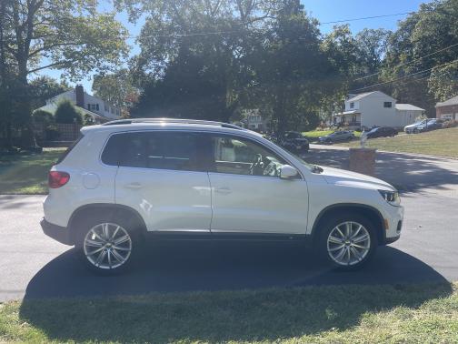 2013 Volkswagen Tiguan SE