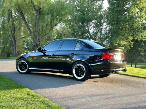 2011 BMW 335 i xDrive