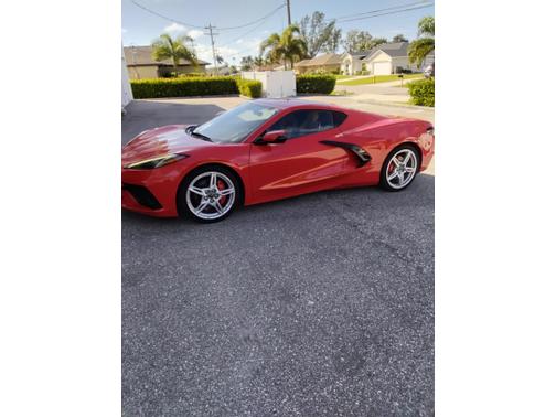 Red 2022 Chevrolet Corvette Stingray w/2LT
