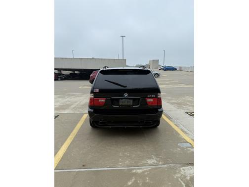 2004 BMW X5 4.8is