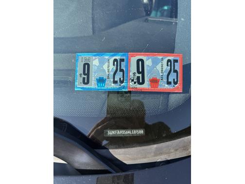 2004 BMW X5 4.8is
