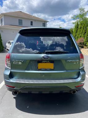 Green 2009 Subaru Forester 2.5 XT