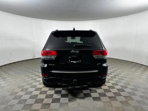 Black 2017 Jeep Grand Cherokee Overland