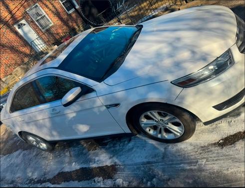 2013 Ford Taurus SEL
