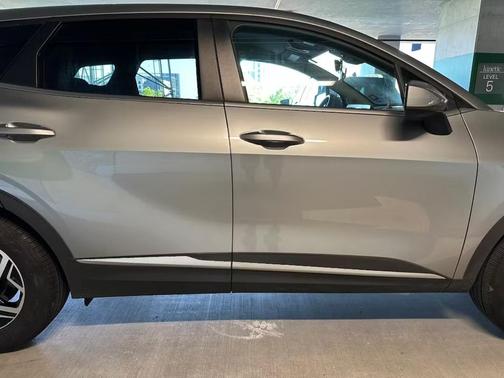 Gray 2025 Kia Sportage LX