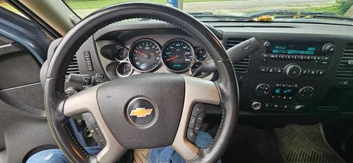 Blue 2011 Chevrolet Silverado 1500 LT