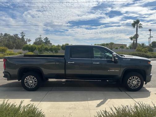 Gray 2020 Chevrolet Silverado 2500 High Country