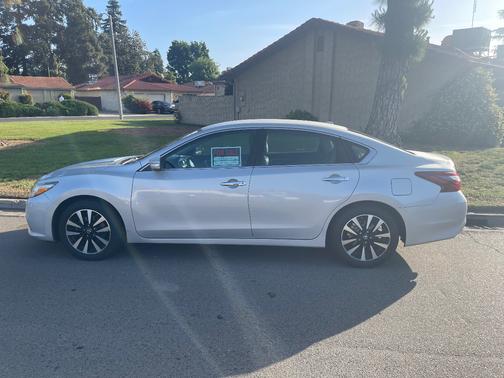 Silver 2018 Nissan Altima 2.5 SL