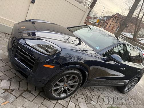 Blue 2025 Porsche Cayenne Cayenne