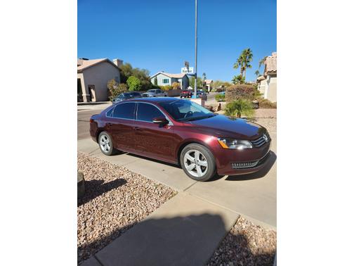 2013 Volkswagen Passat 2.5 SE