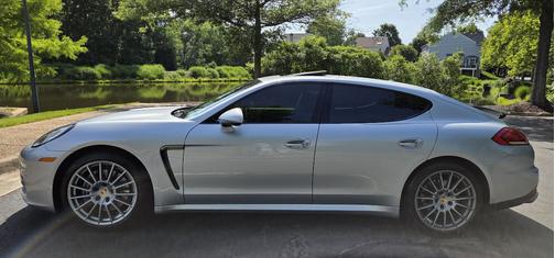 Silver 2016 Porsche Panamera 4 Edition