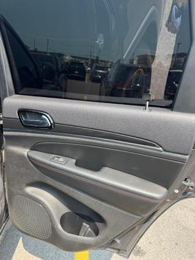 Gray 2019 Jeep Grand Cherokee Trailhawk