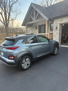 Silver 2019 Hyundai KONA EV SEL