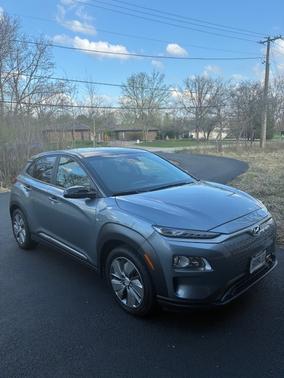 Silver 2019 Hyundai KONA EV SEL